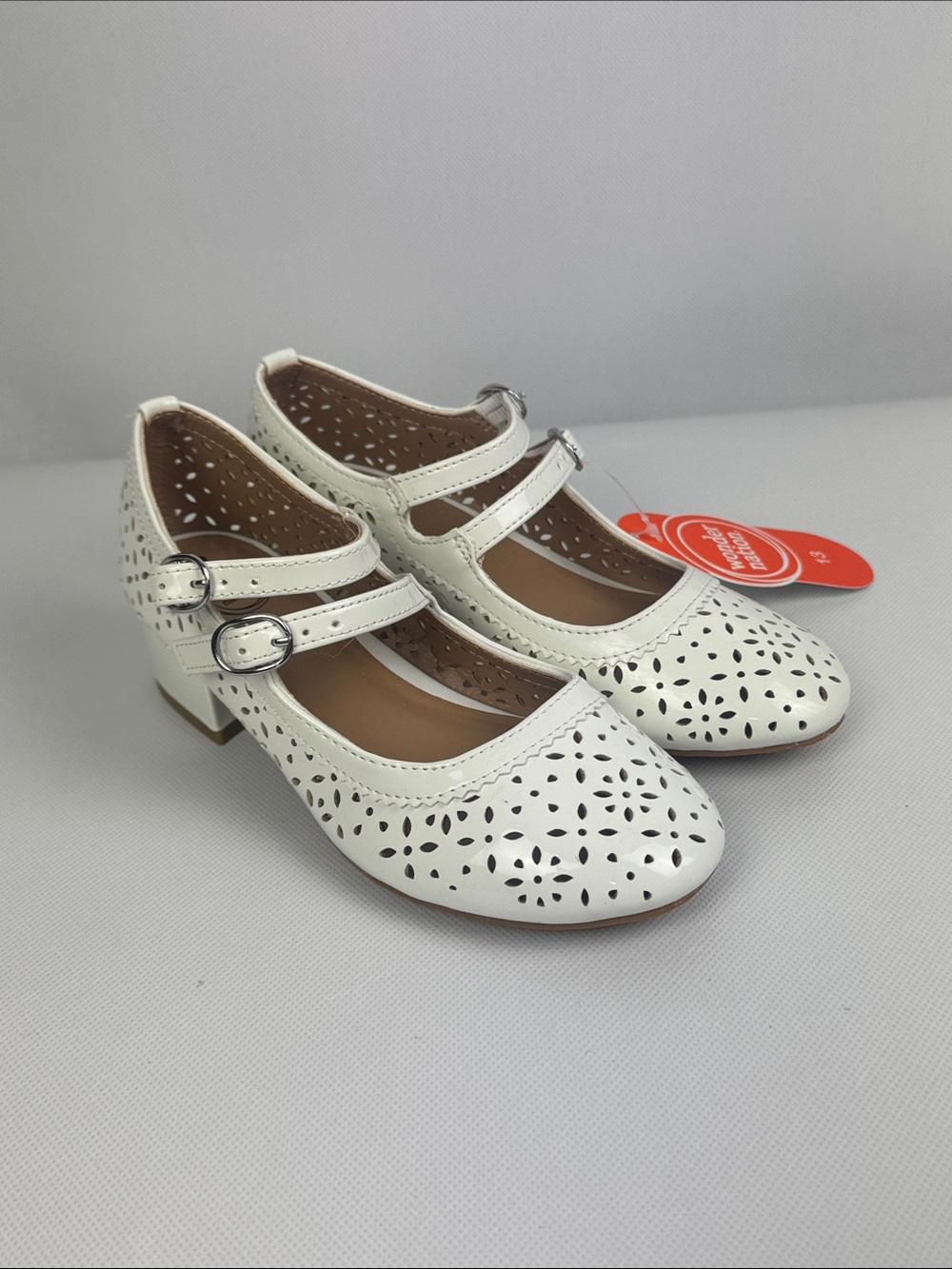 wonder nation White Perforated Double-Strap Mary Jane Dress Shoes var sizes